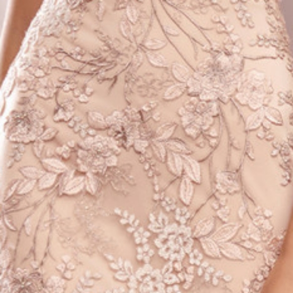 COPY - Wedding dress - Picture 4 of 10